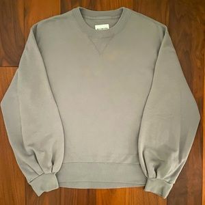 A&F smokey grey sweatshirt